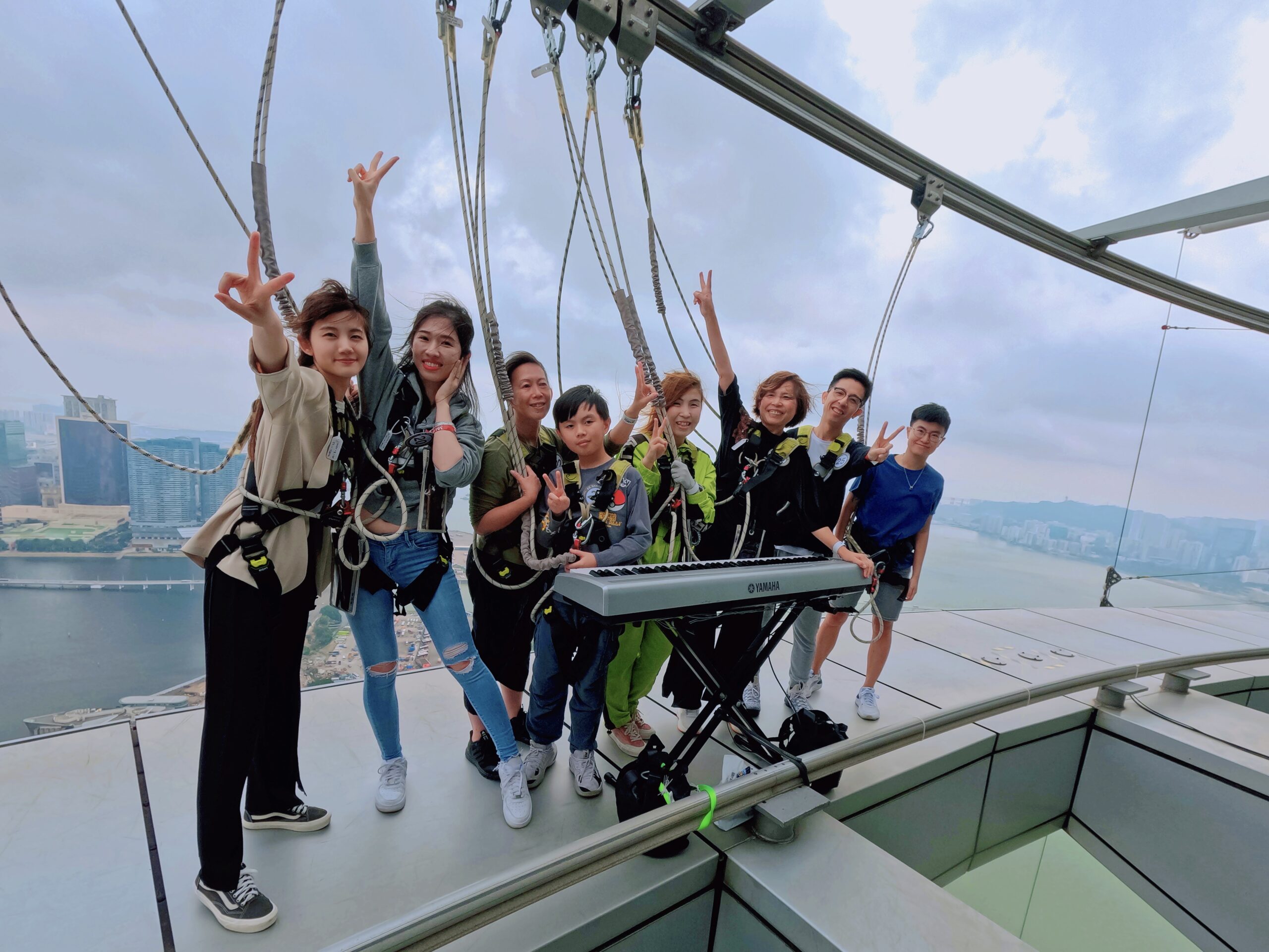 澳门旅游塔︰澳门回归25周年音乐盛会 创澳门首个高空弹奏钢琴记录